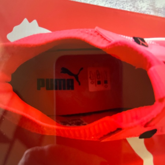 Puma Women's Bright Neon Orange  Athletic Shoes Size 8 - Picture 5 of 8